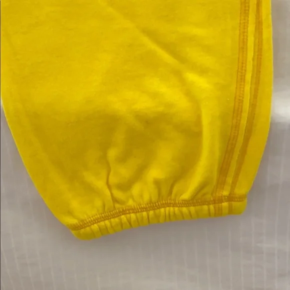 NWOT Victoria’s Secret Pink Embroidered Yellow Jogger - Picture 4 of 7